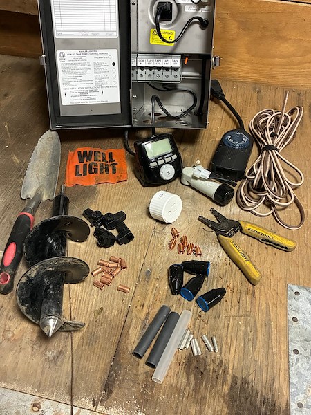 Puis-je installer moi-même l'éclairage paysager?